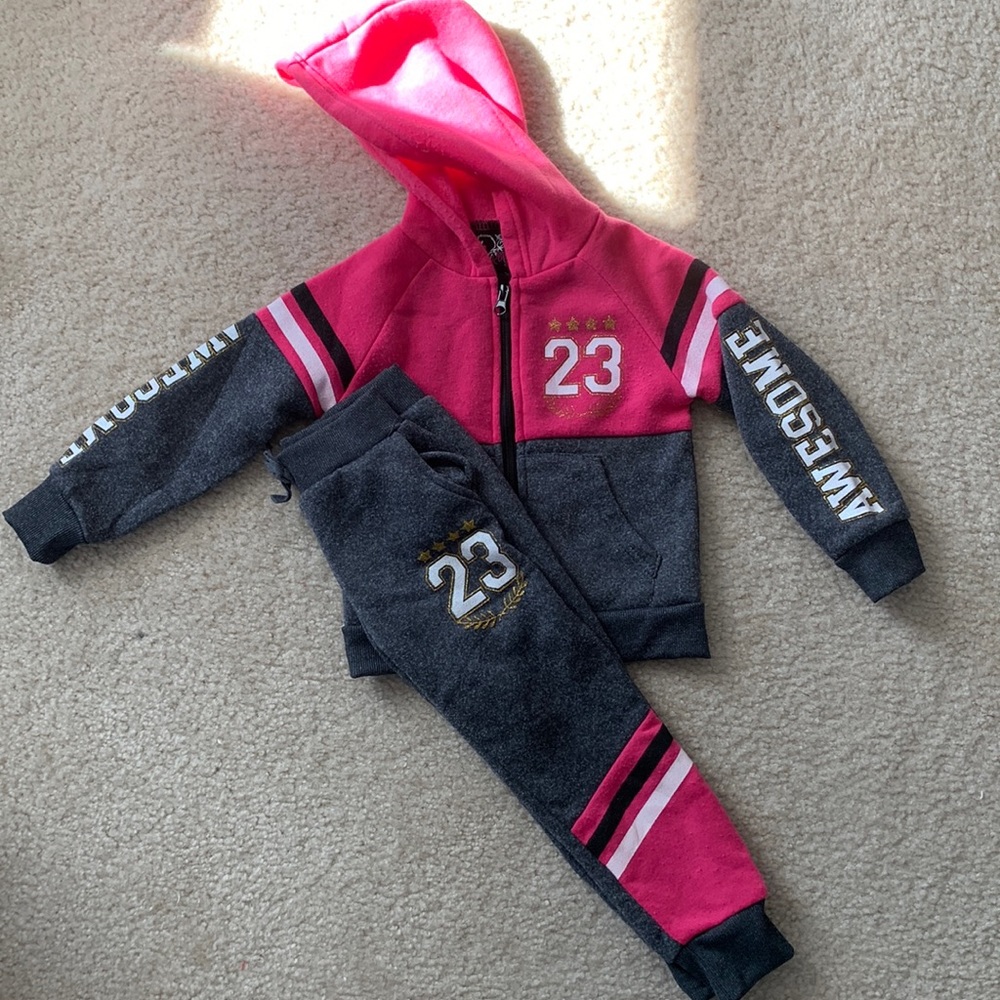 Sweatsuit